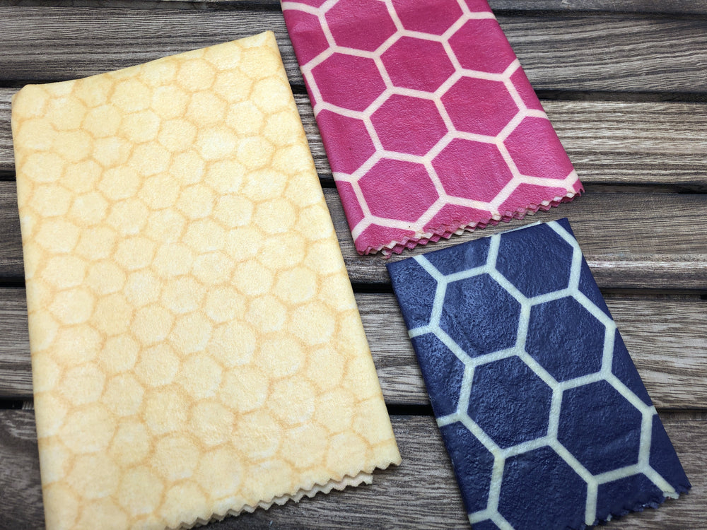 
                  
                    Load image into Gallery viewer, “Are You Buzzin&amp;#39;?&amp;quot; Princess - 100% Natural Beeswax Wrap
                  
                